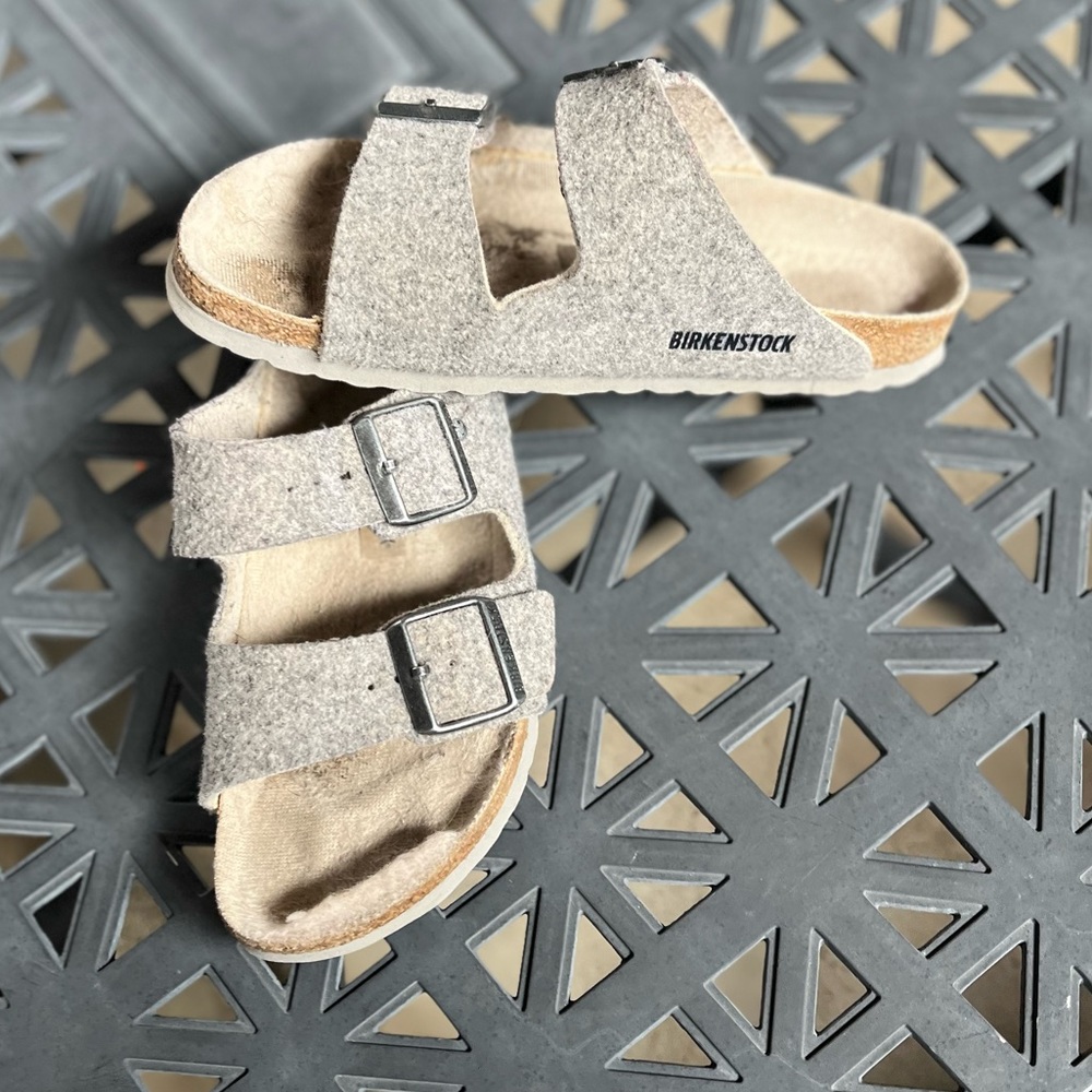 BIRKENSTOCKS🟣